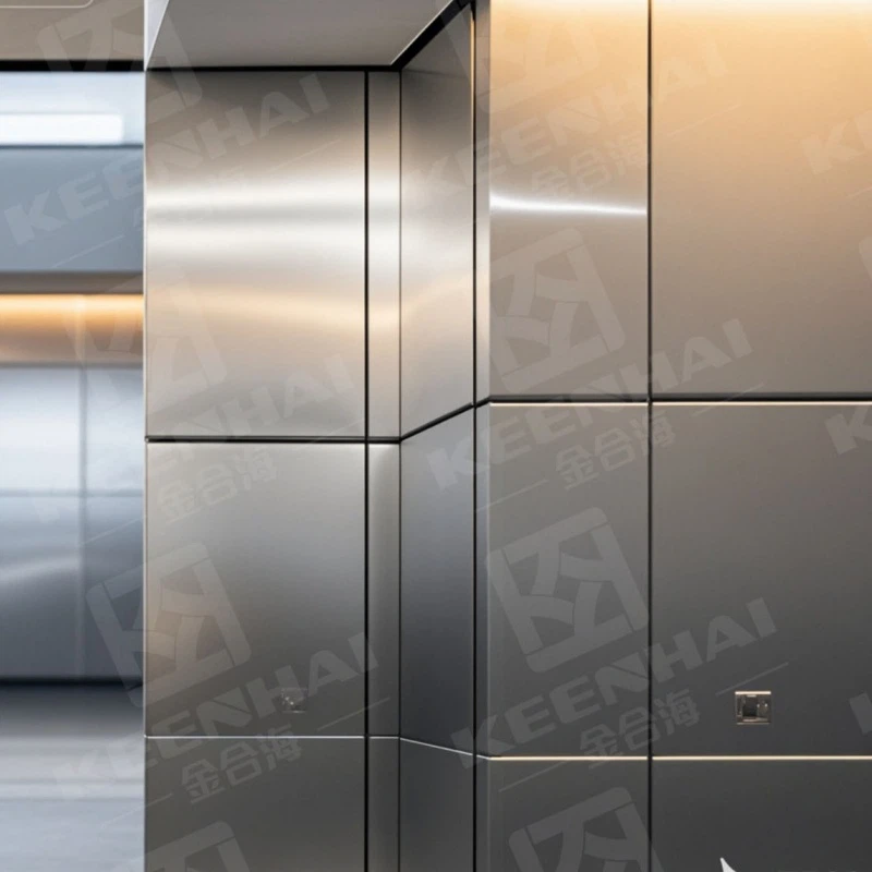 Perete decorat cu panou din aluminiu